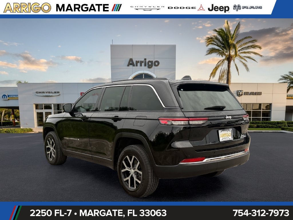 Certified 2025 Jeep Grand Cherokee Limited RWD image 5