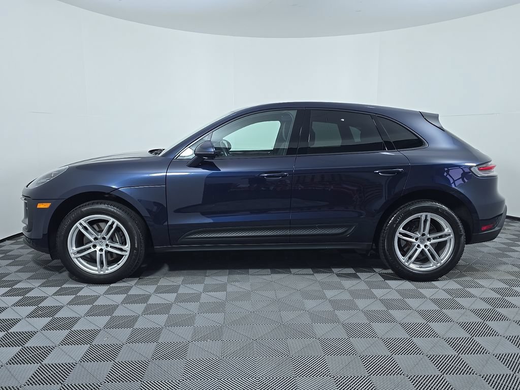 Certified 2023 Porsche Macan Turbo AWD/4WD image 2