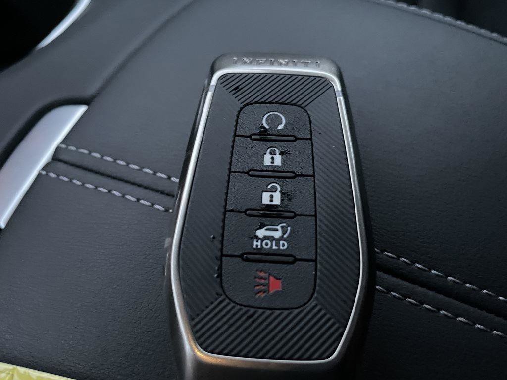 Used 2025 INFINITI QX60 Luxe w/ Lighting Package (N94) image 35