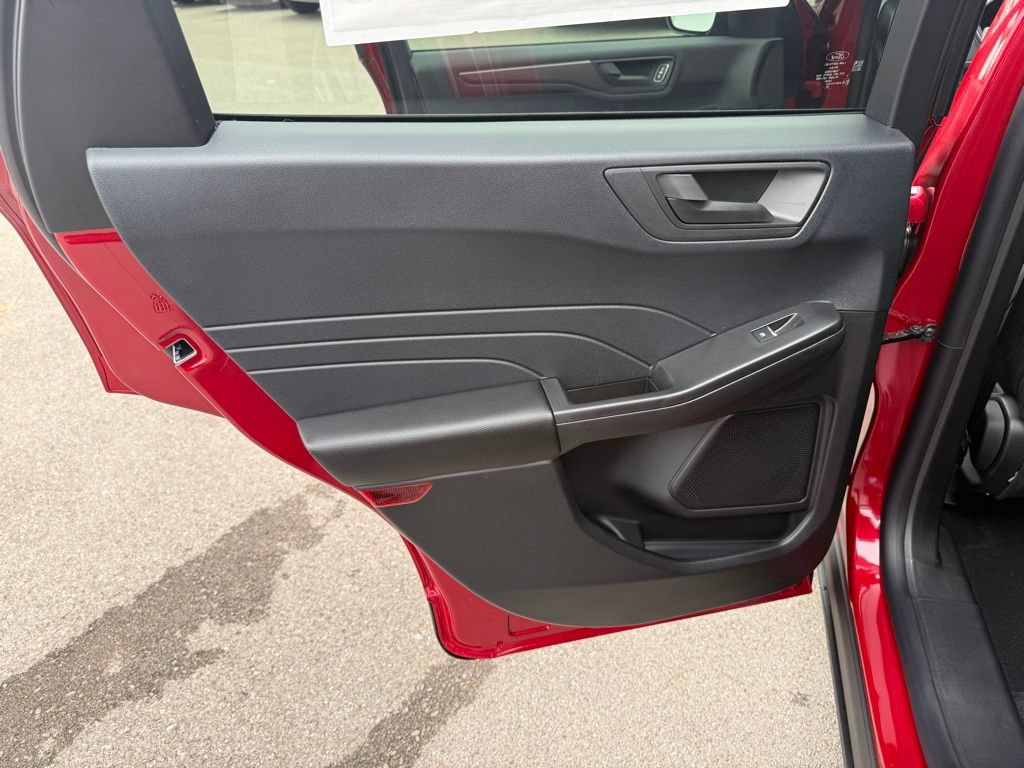 New 2026 Ford Escape Active FWD image 11
