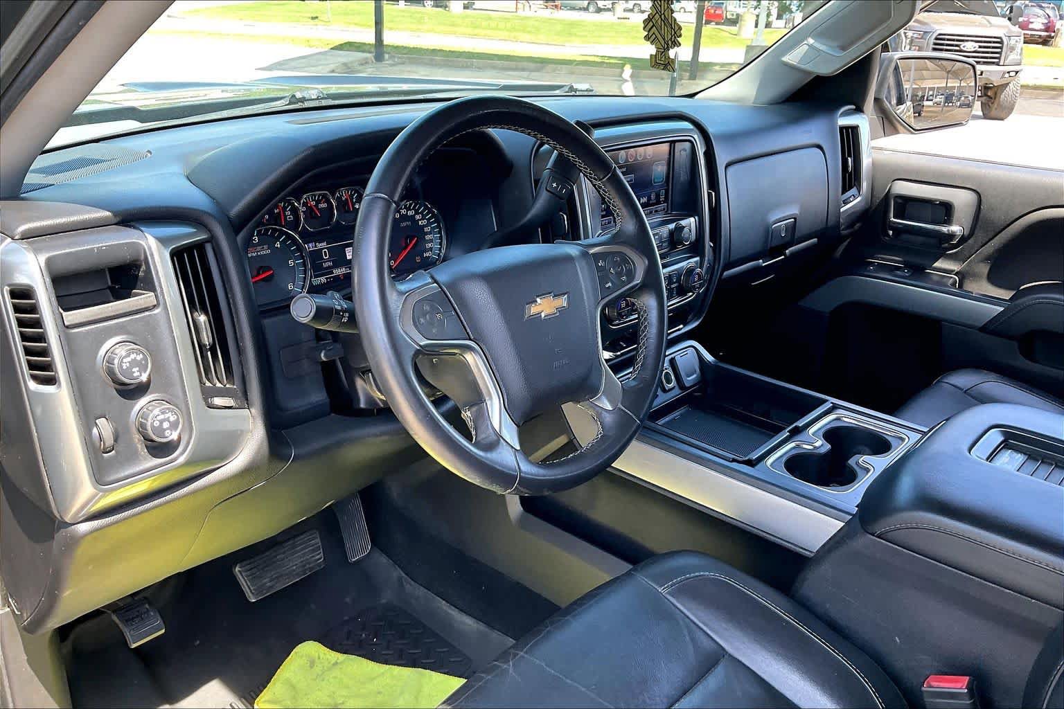 Used 2017 Chevrolet Silverado 1500 LT w/ All Star Edition AWD/4WD image 17