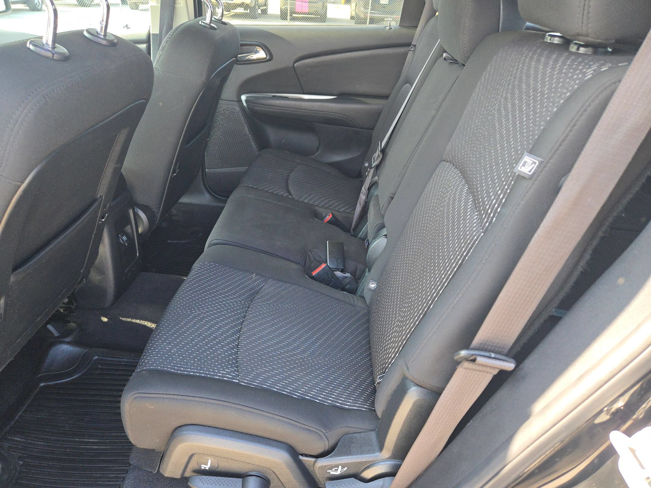 Used 2020 Dodge Journey SE w/ SE Popular Equipment Group FWD image 13