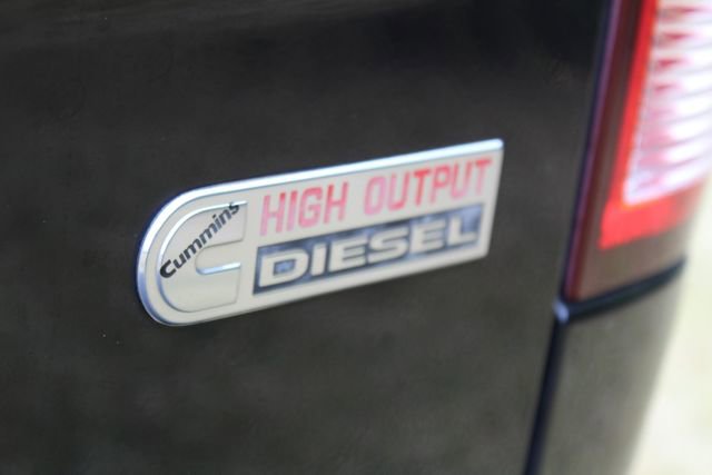 Used 2012 RAM 3500 SLT w/ Technology Group AWD/4WD image 8