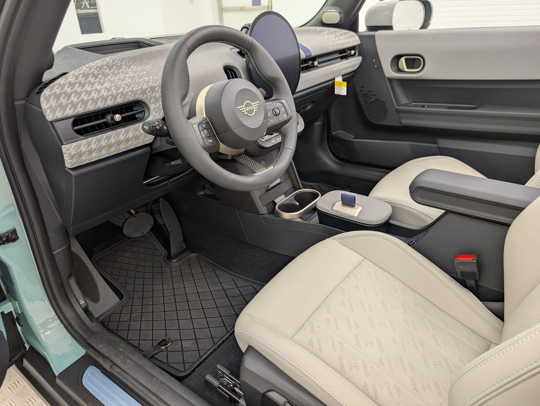 New 2026 MINI Cooper S image 4