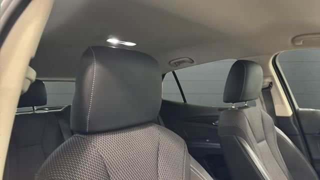 Used 2023 Buick Envision Preferred image 35