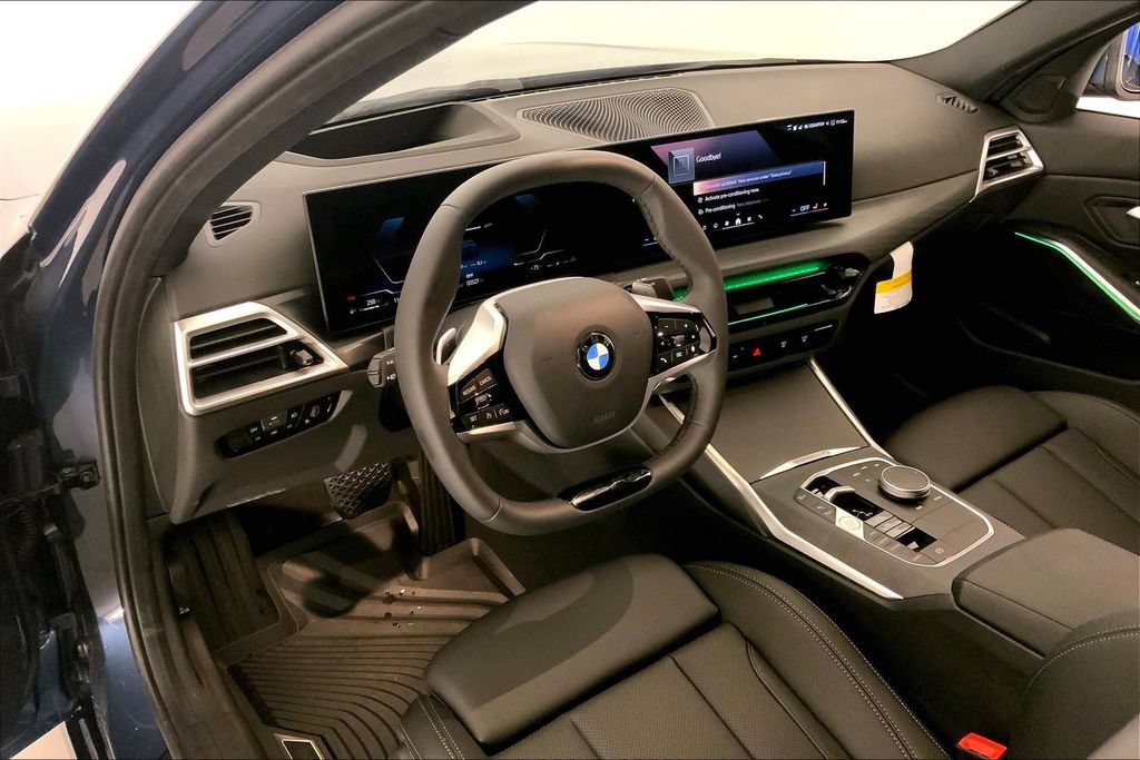 New 2026 BMW 330i xDrive Sedan w/ Premium Package AWD/4WD image 4
