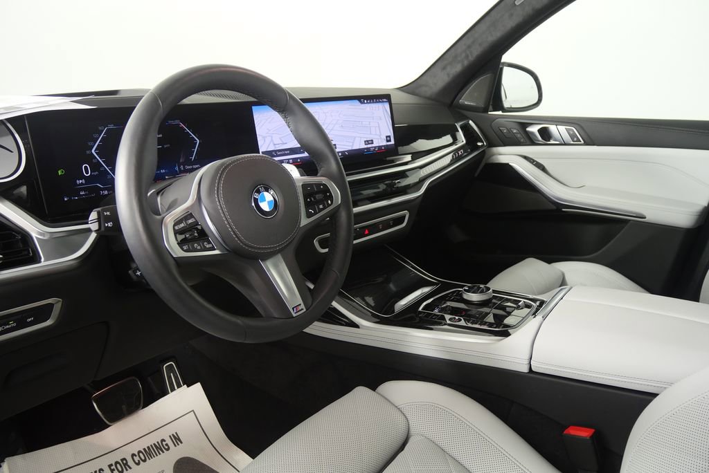 Certified 2026 BMW X7 xDrive40i image 12