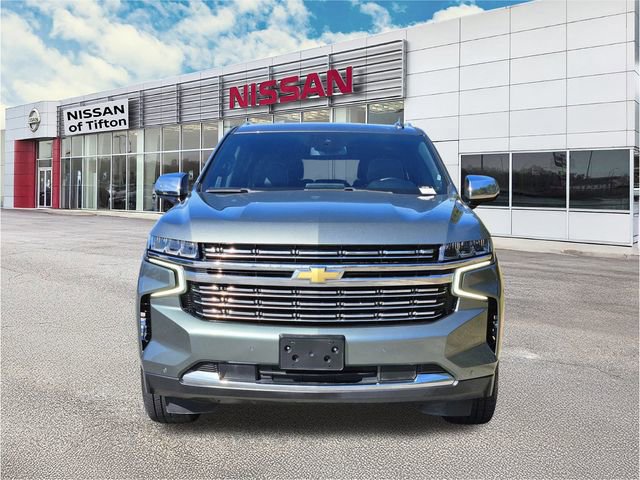 Used 2023 Chevrolet Suburban Premier image 2
