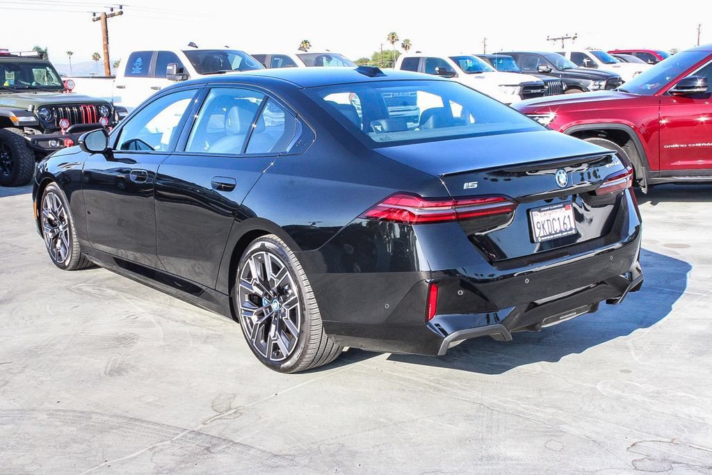 Used 2024 BMW i5 eDrive40i w/ M Sport Package RWD image 7