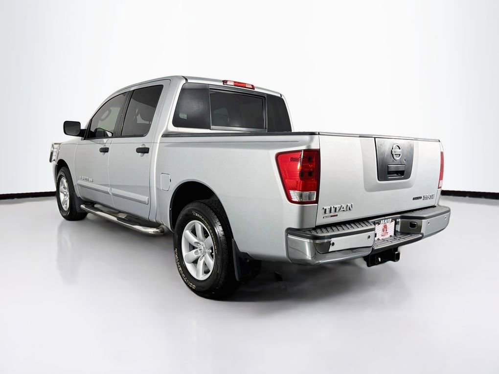 Used 2010 Nissan Titan SE w/ SE Value Truck Pkg RWD image 7