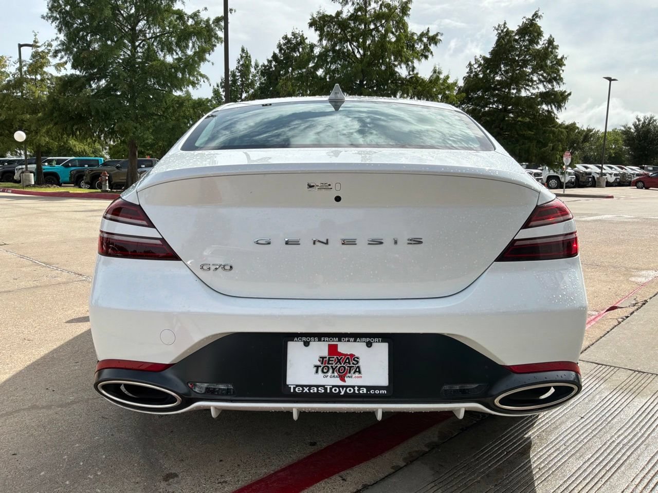 Used 2026 Genesis G70 2.5T RWD image 7