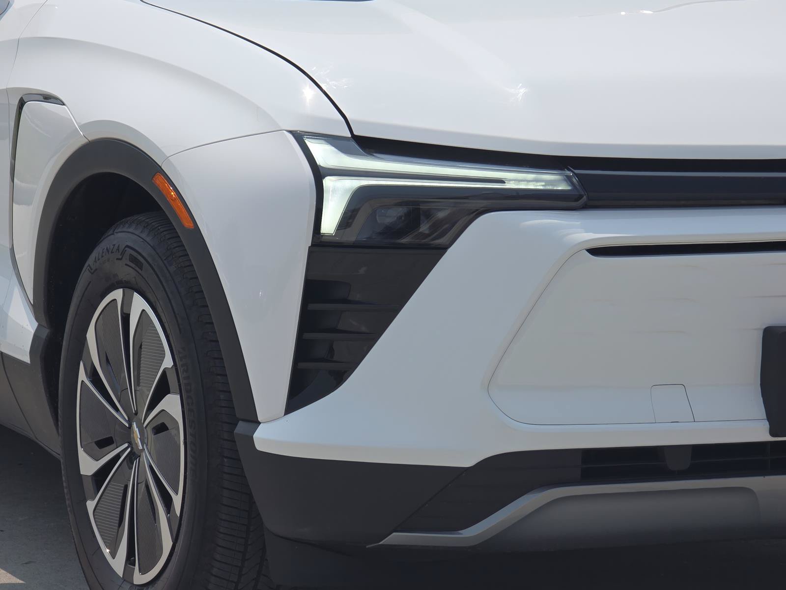 Used 2024 Chevrolet Blazer EV LT AWD/4WD image 7