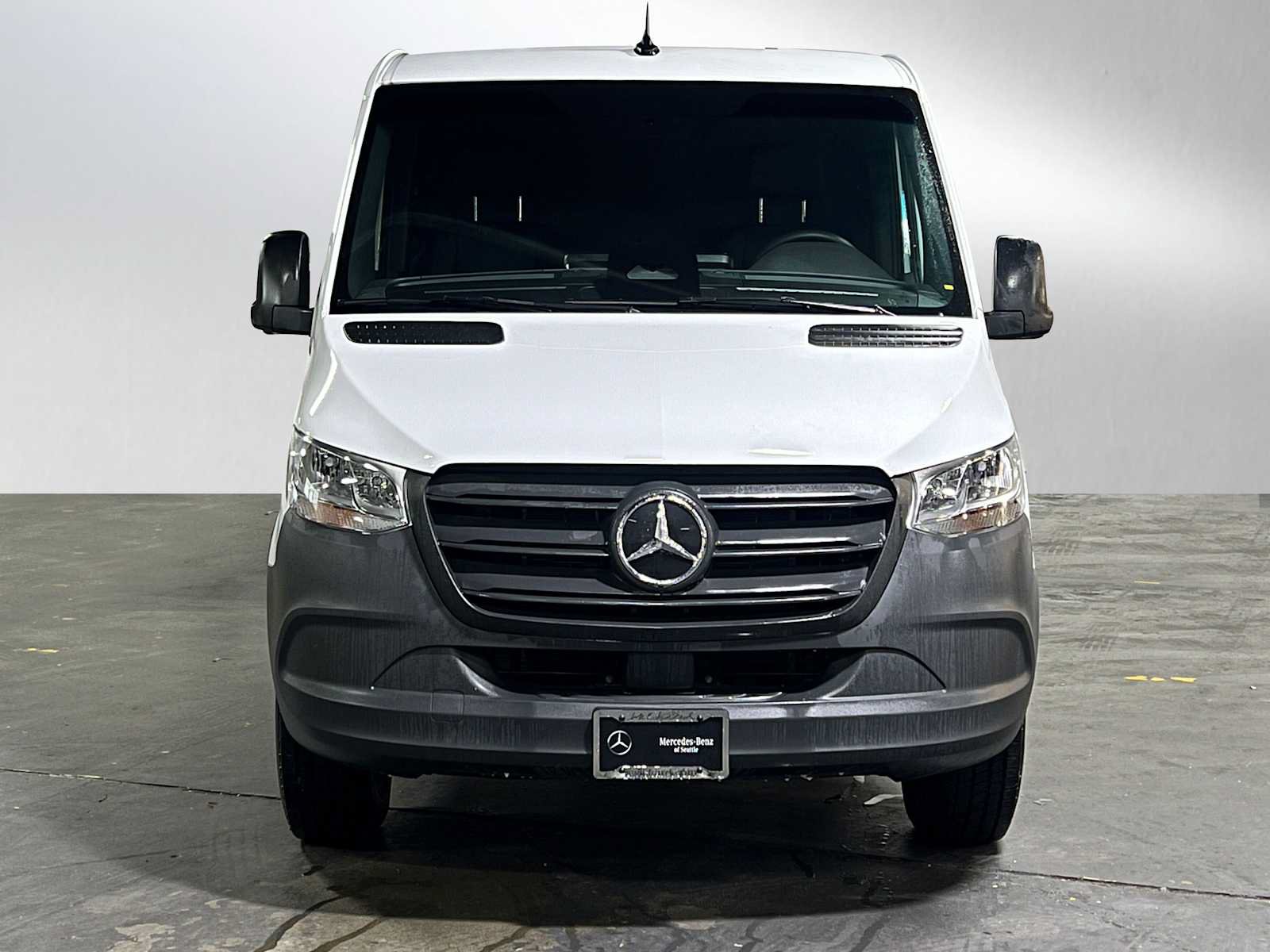 New 2025 Mercedes-Benz eSprinter 144 Cargo image 8