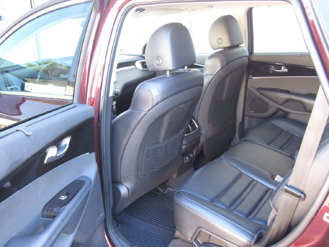 Used 2019 Kia Sorento EX w/ EX Touring Package AWD/4WD image 15