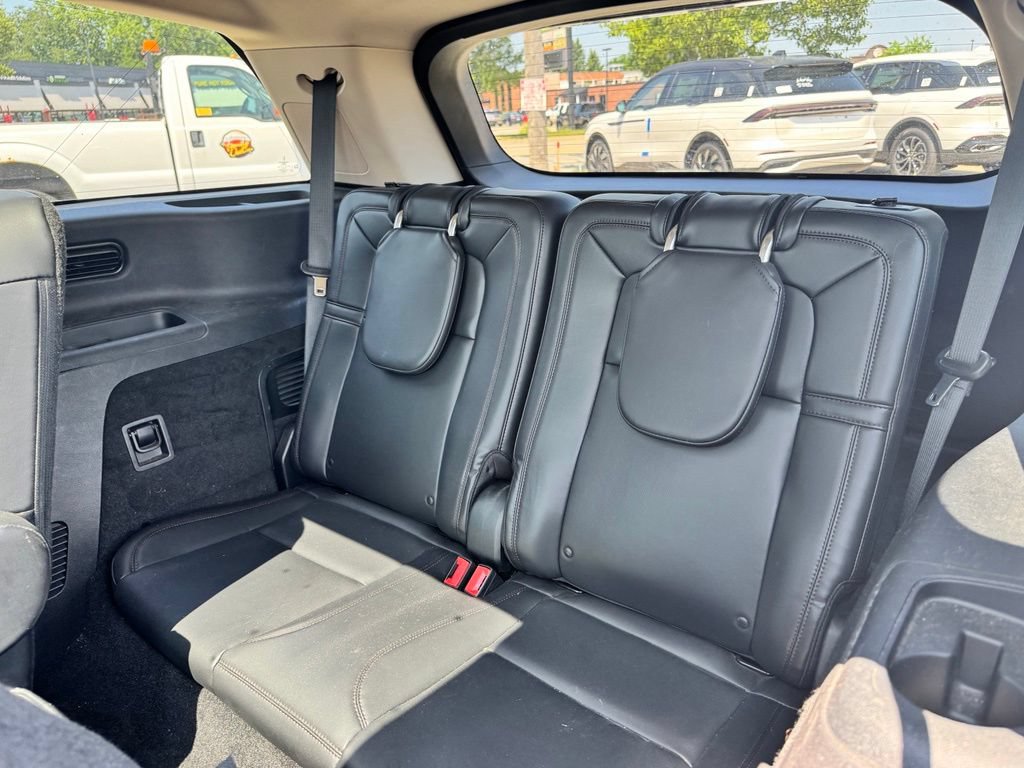 Used 2021 Lincoln Aviator Reserve w/ Equipment Group 210A AWD/4WD image 16