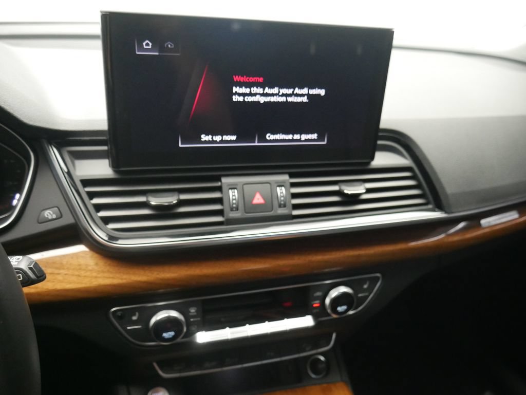 Certified 2023 Audi Q5 2.0T Premium w/ Convenience Package AWD/4WD image 33