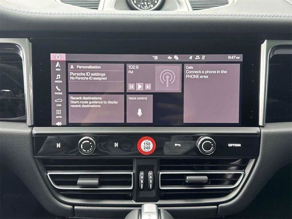 New 2025 Porsche Macan image 88