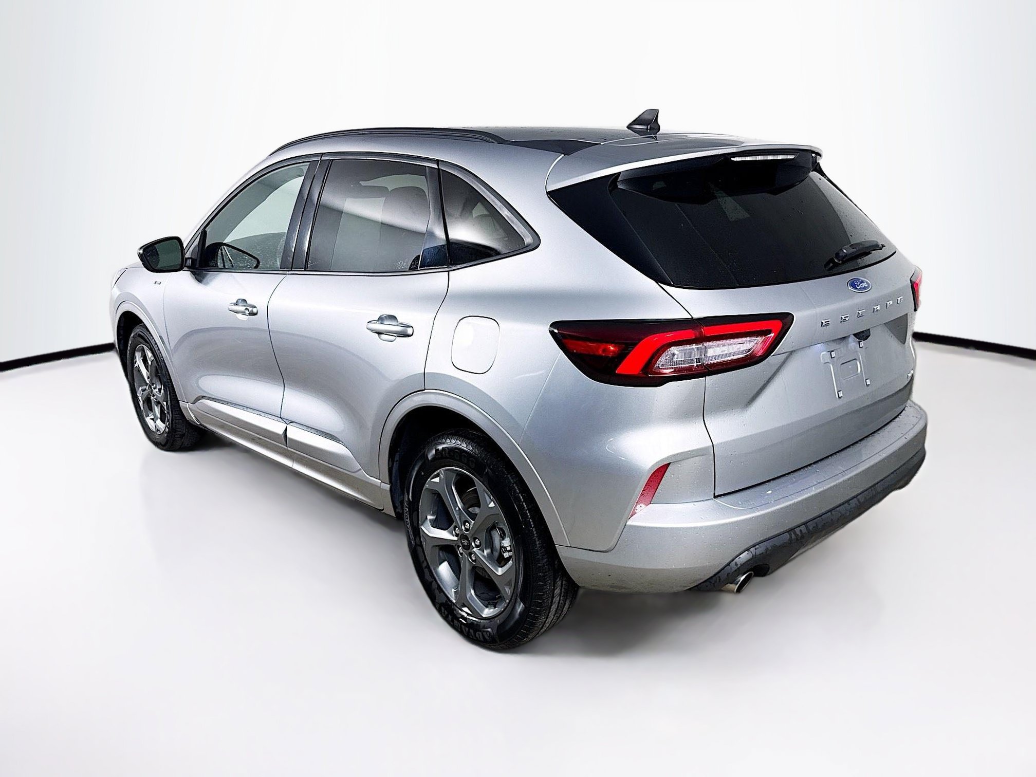 Used 2023 Ford Escape ST-Line AWD/4WD image 29