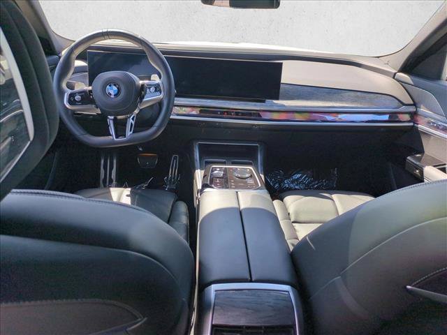 Used 2024 BMW 740i RWD image 19