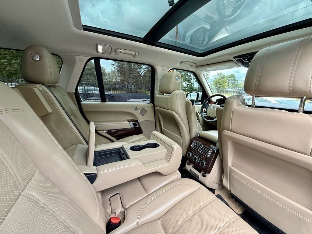 Used 2014 Land Rover Range Rover Supercharged image 27