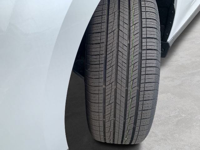 Used 2025 Nissan Murano SL AWD/4WD image 9