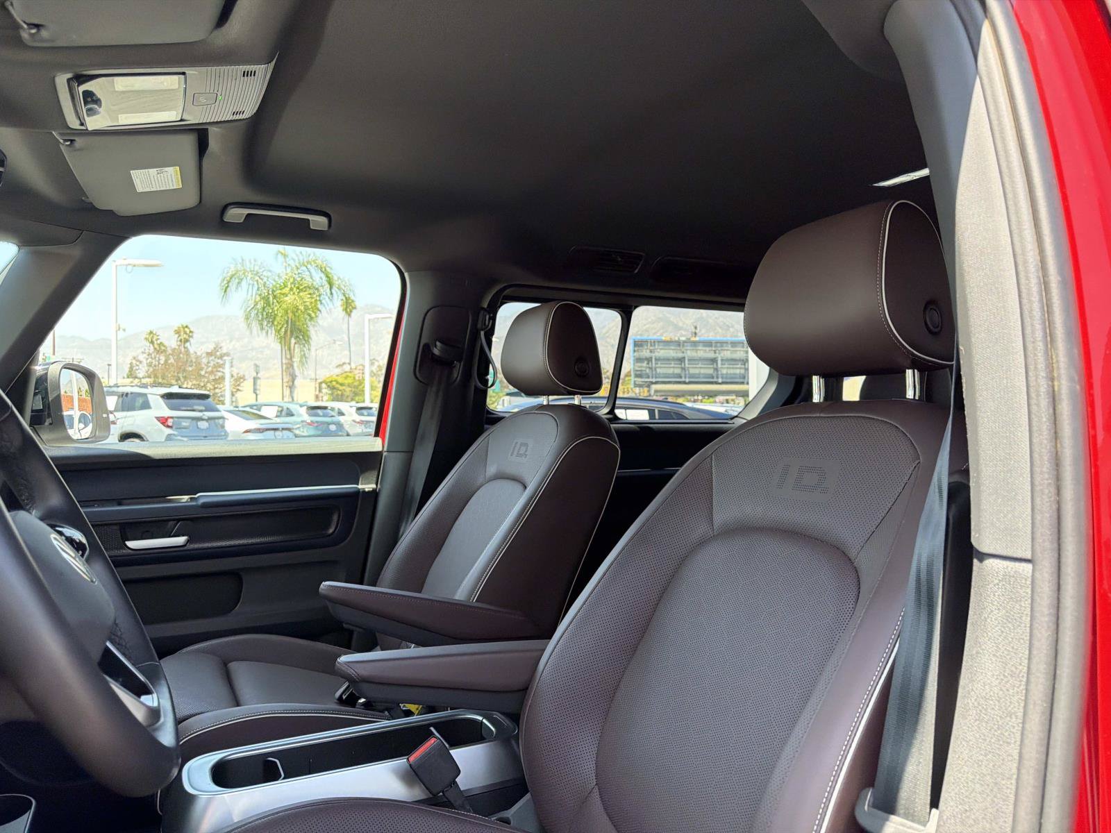Certified 2025 Volkswagen ID. Buzz Pro S RWD image 16
