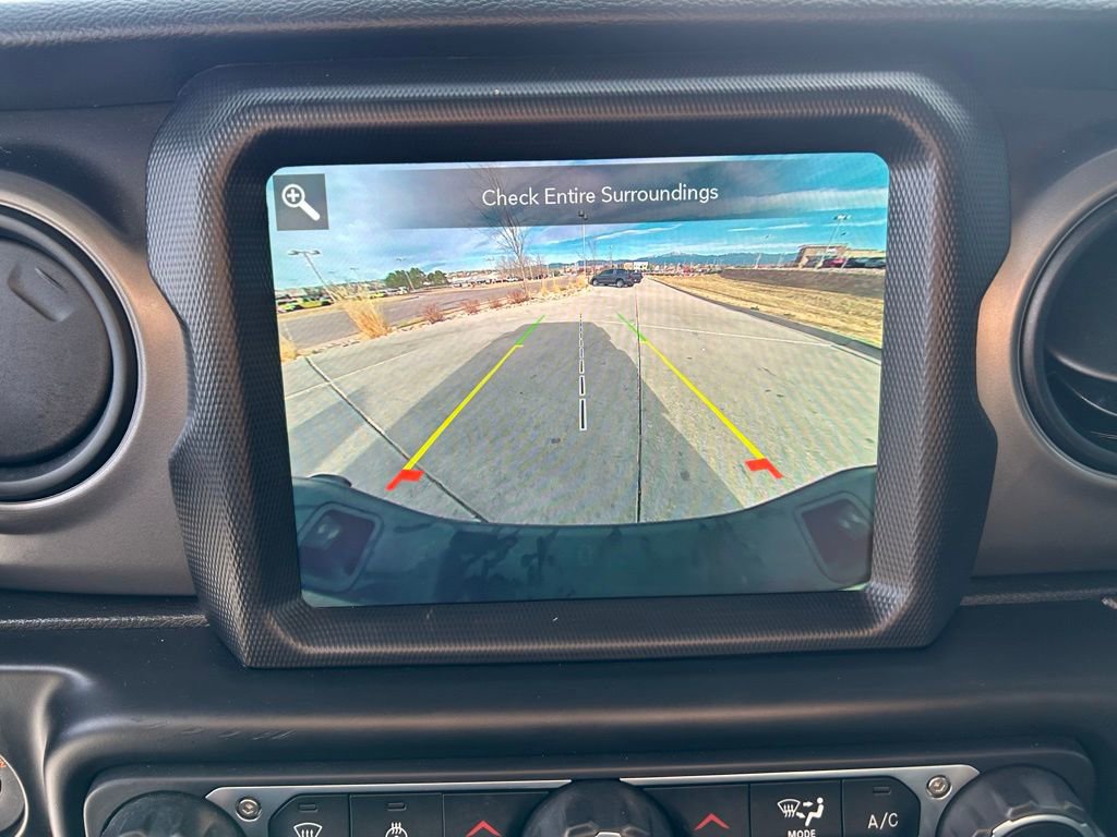 Used 2022 Jeep Gladiator Sport AWD/4WD image 22