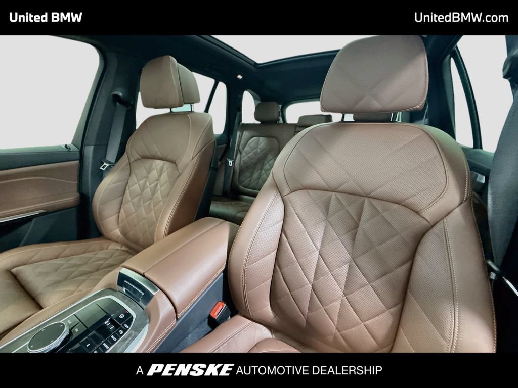 Certified 2026 BMW X5 xDrive40i w/ M Sport Package AWD/4WD image 12