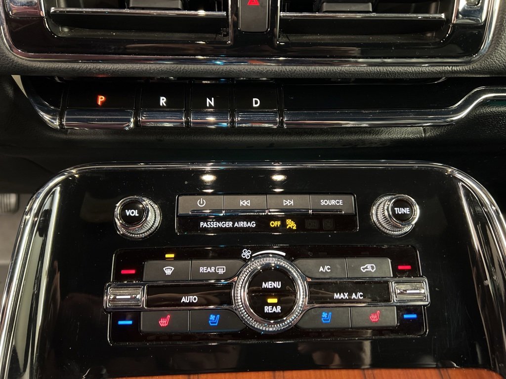 Used 2020 Lincoln Navigator Reserve w/ Luxury Package image 13