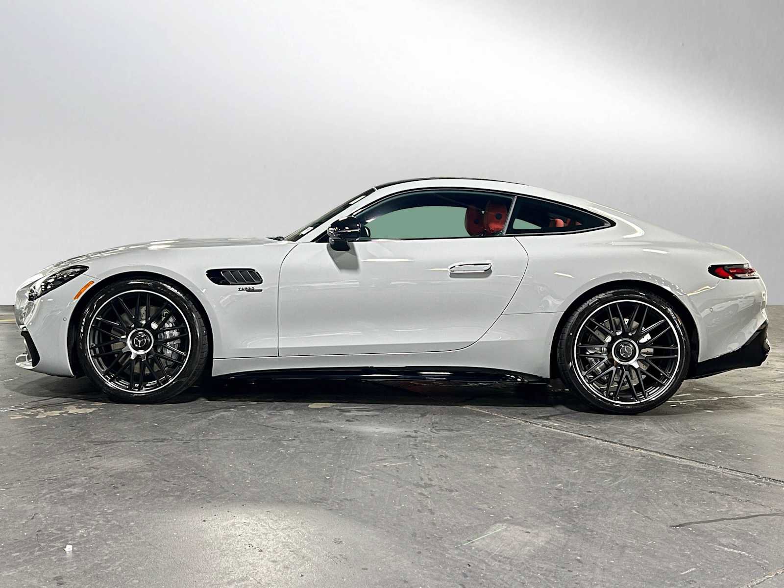 New 2025 Mercedes-Benz AMG GT 43 image 4