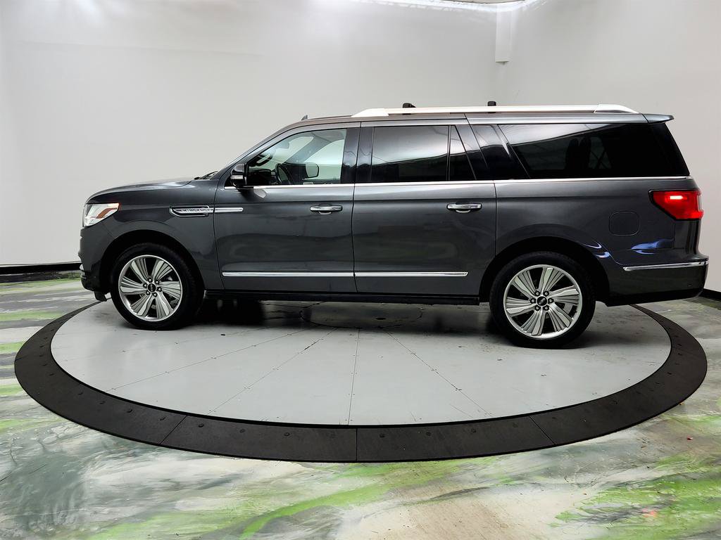 Used 2018 Lincoln Navigator L Reserve w/ Technology Package AWD/4WD image 8