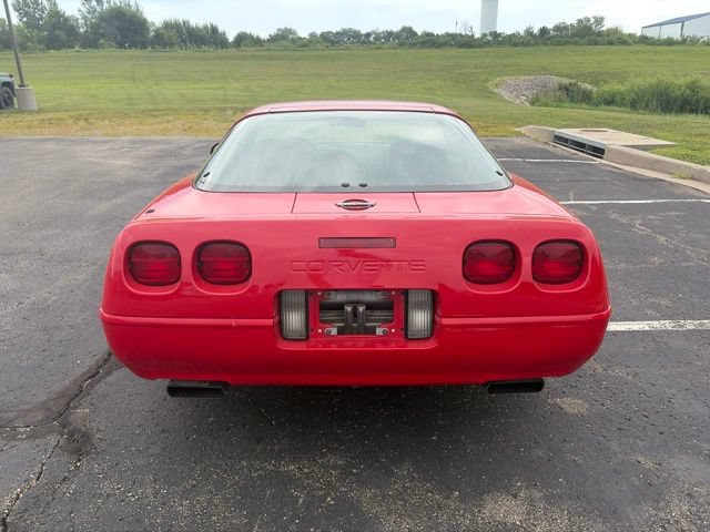 Used 1992 Chevrolet Corvette Coupe RWD image 5