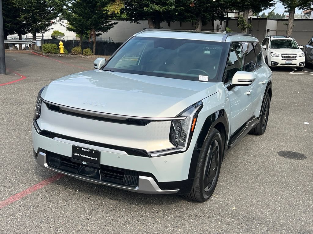 Certified 2024 Kia EV9 Land AWD/4WD image 5