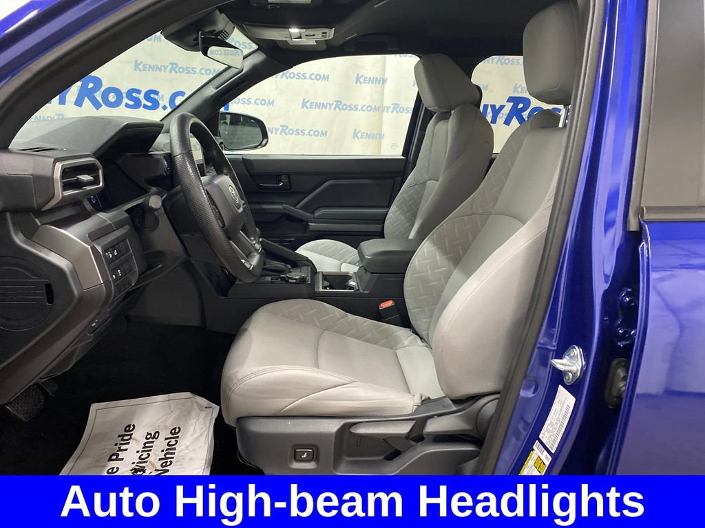 Used 2025 Toyota Tacoma SR5 AWD/4WD image 7