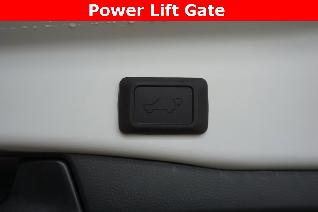 New 2025 Toyota RAV4 XLE image 20