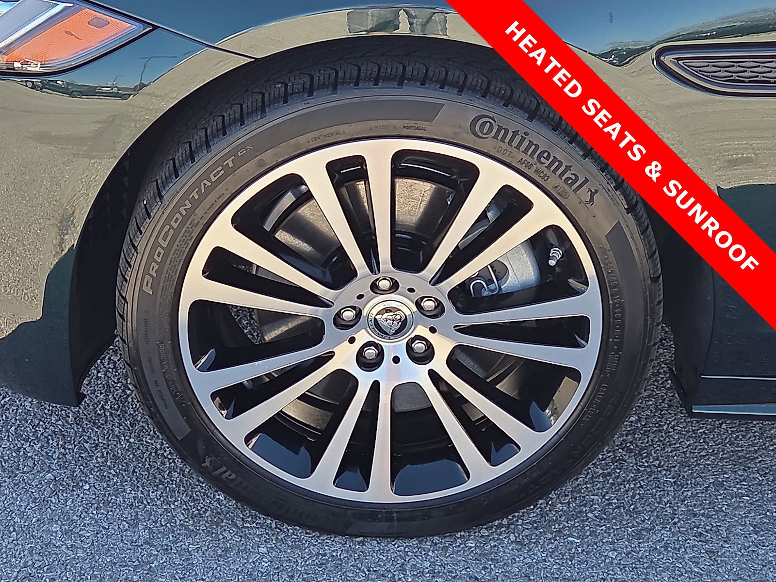 Used 2024 Jaguar XF R-Dynamic SE image 7