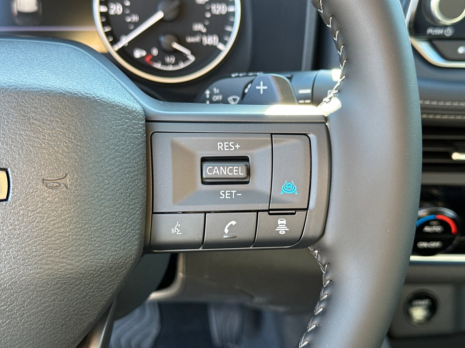 New 2026 Nissan Rogue SV image 27