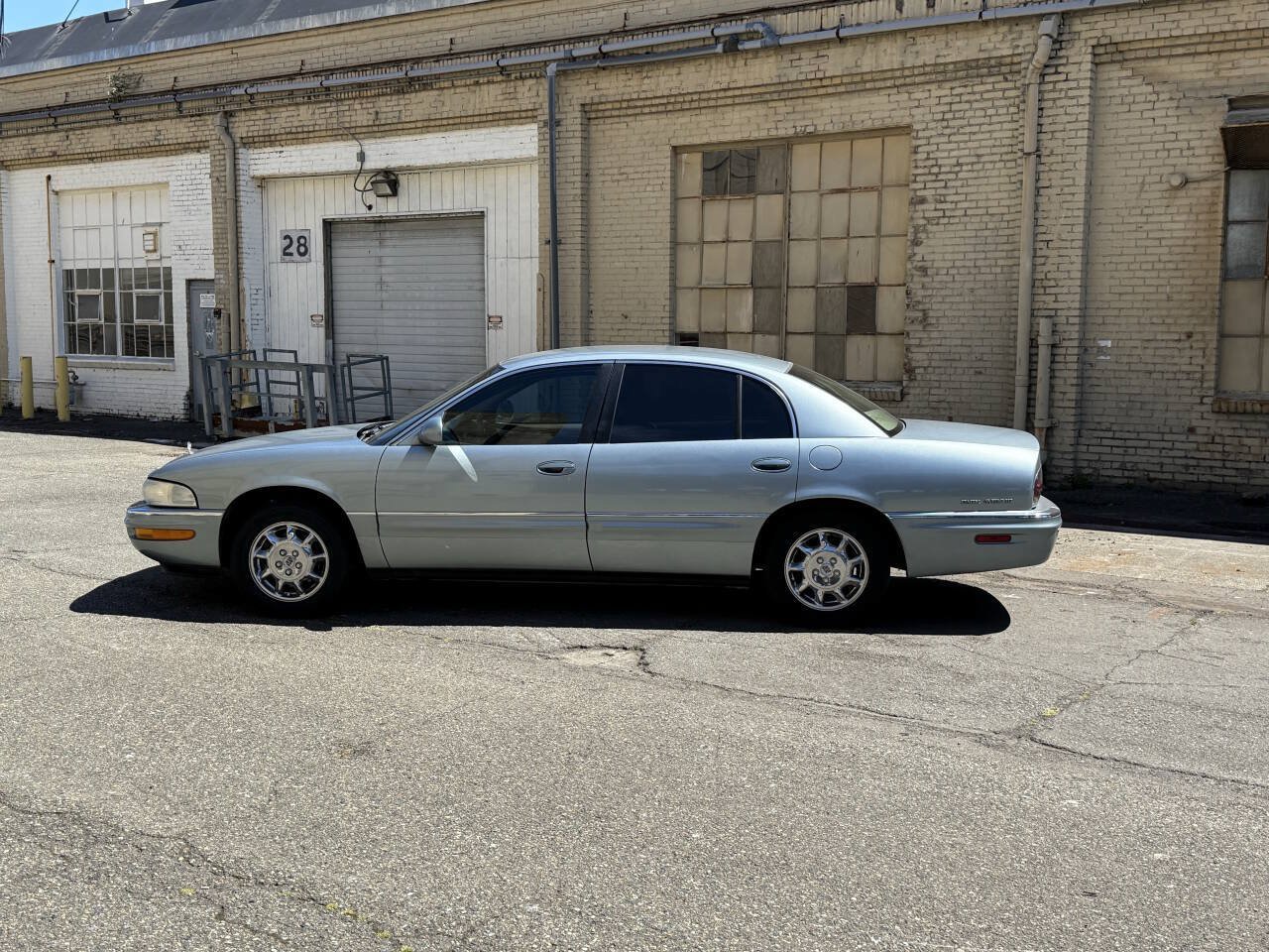 Used 2004 Buick Park Avenue w/ Prestige Feature Package FWD image 5
