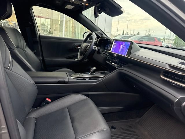 Used 2023 Toyota Crown w/ Advanced Technology Package AWD/4WD image 25