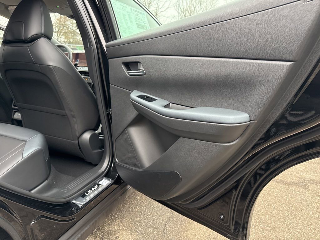 New 2026 Nissan Leaf SV+ w/ Illuminated Package image 23
