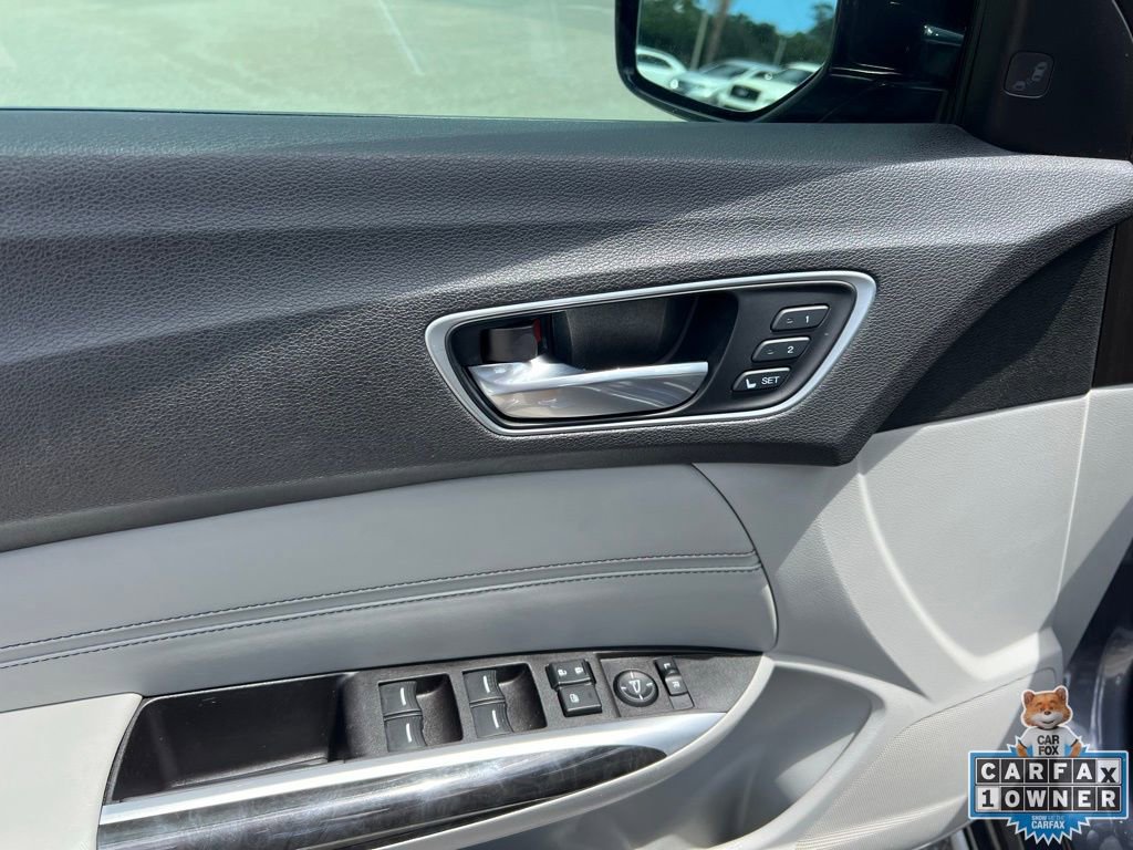 Used 2018 Acura TLX V6 w/ Technology Package FWD image 22