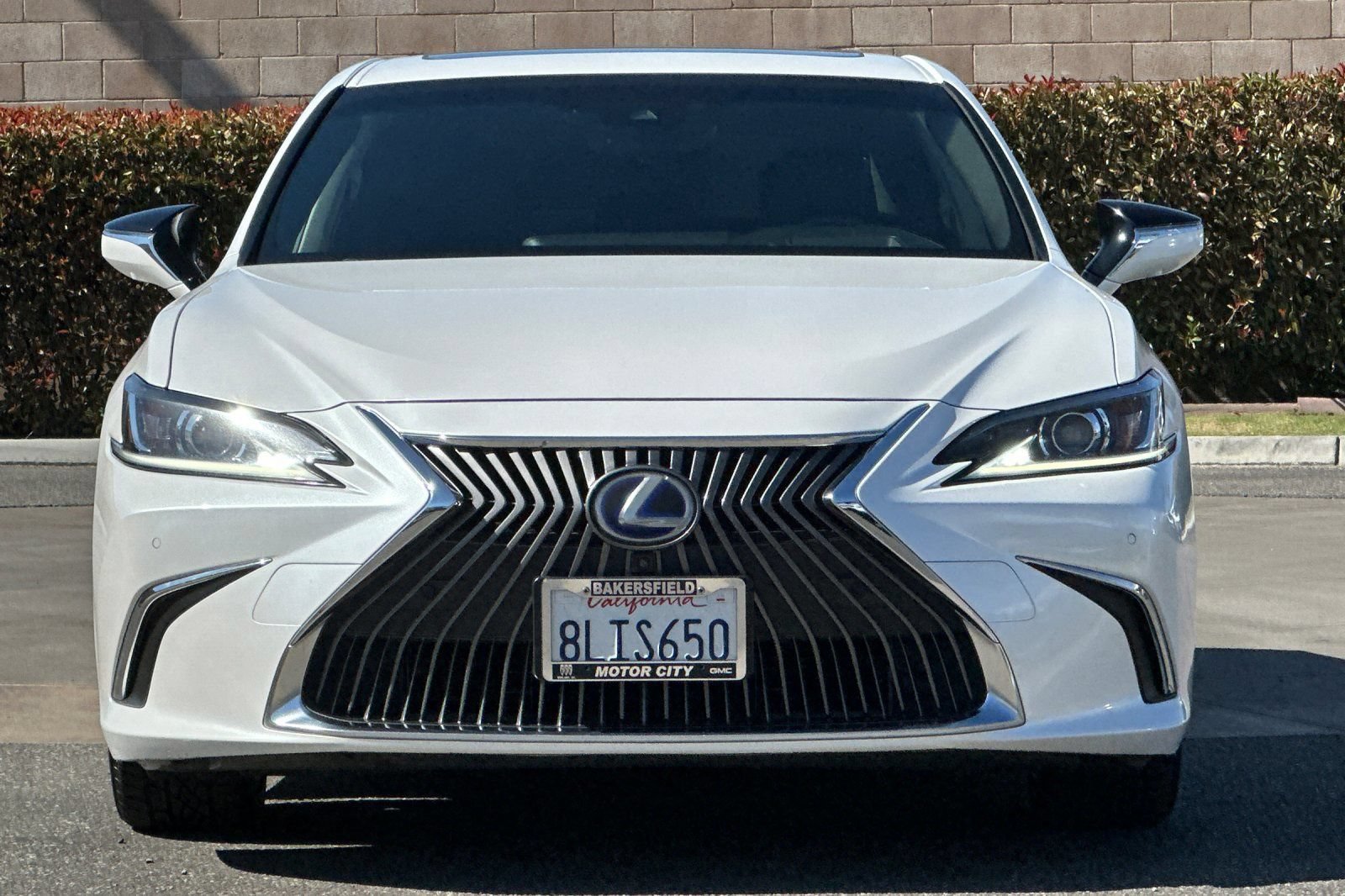 Used 2019 Lexus ES 300h w/ Accessory Package 2 FWD image 9