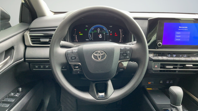Used 2026 Toyota Camry LE w/ Convenience Package FWD image 10