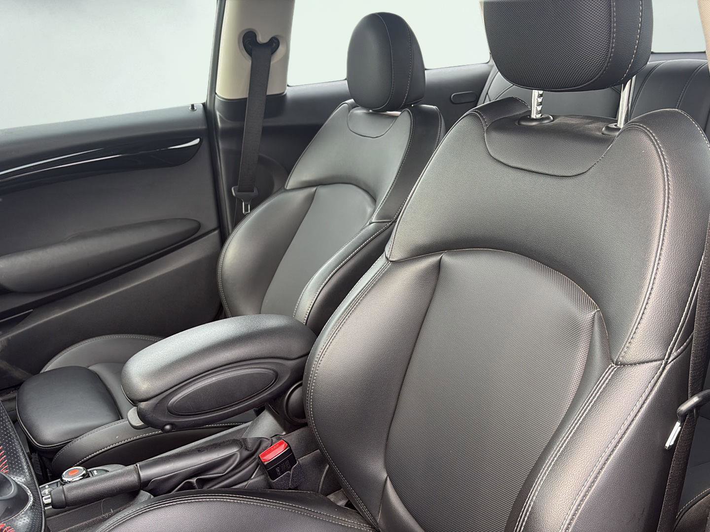 Used 2019 MINI Cooper S w/ Signature Upholstery Package image 14