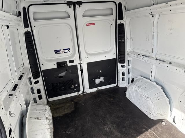 Used 2021 RAM ProMaster 2500 w/ Convenience Group FWD image 12