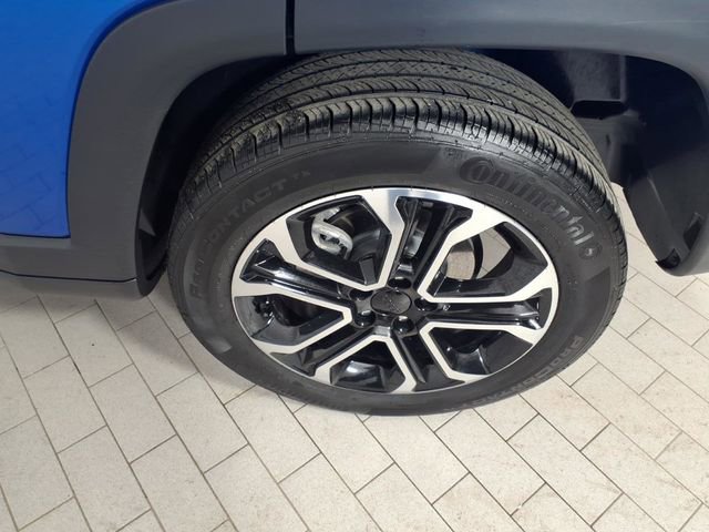 Used 2023 Jeep Compass Limited image 8