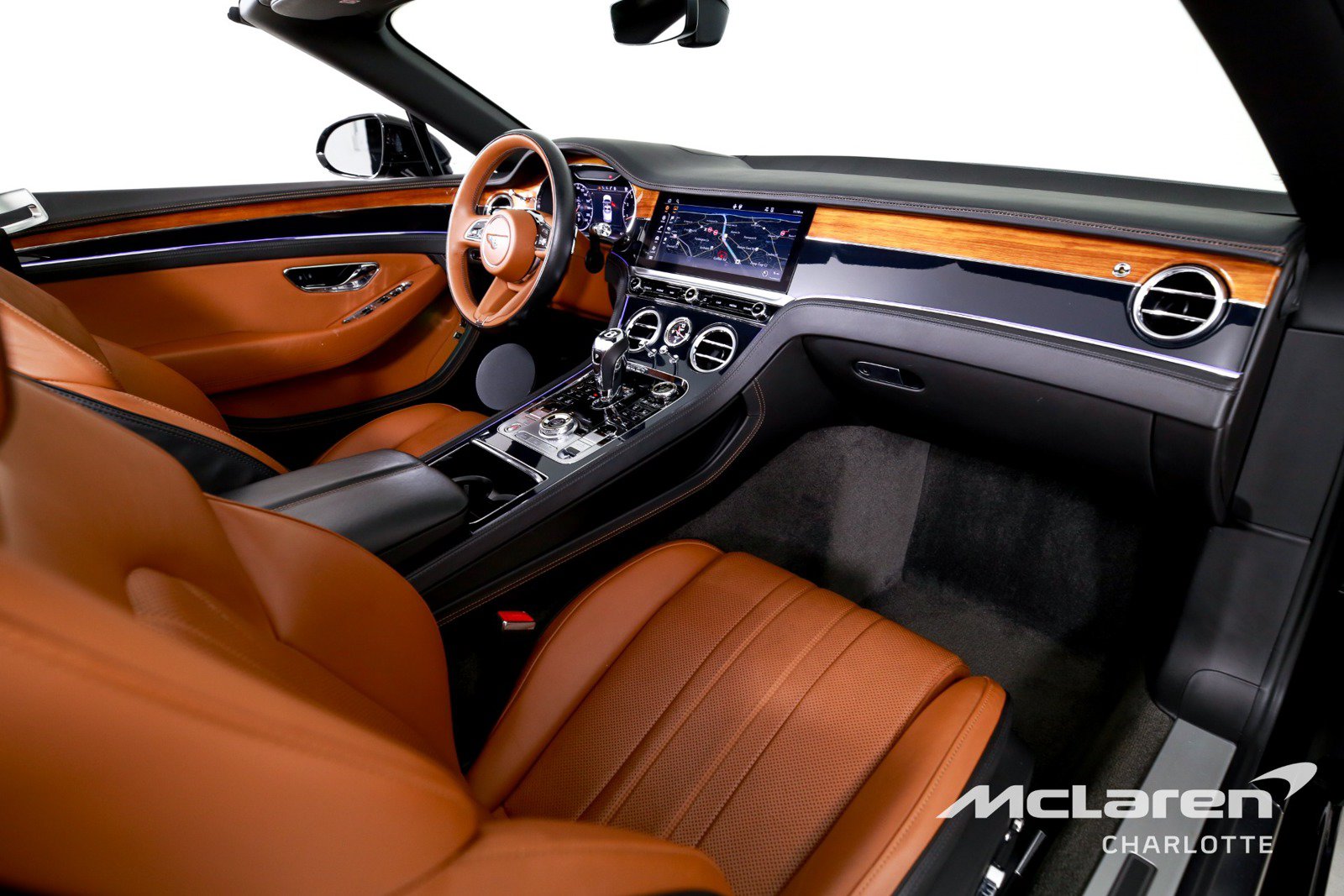 Used 2021 Bentley Continental GT AWD/4WD image 22