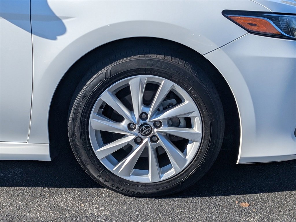 Used 2024 Toyota Camry LE image 11