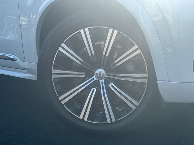 Used 2020 Volvo XC90 T6 Inscription w/ Advanced Package AWD/4WD image 2