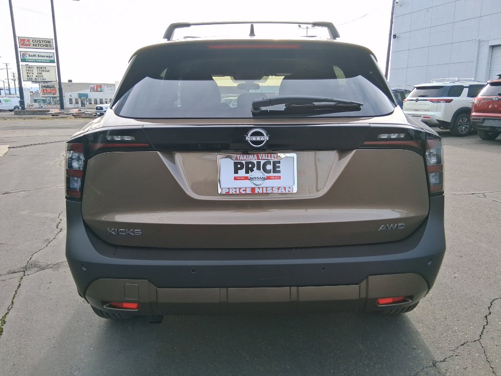 New 2026 Nissan Kicks SV w/ Cold Weather Package image 4